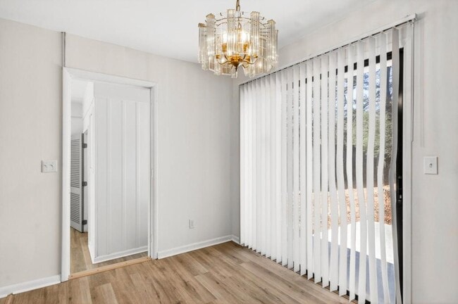 Building Photo - 4225 Cottage Ln