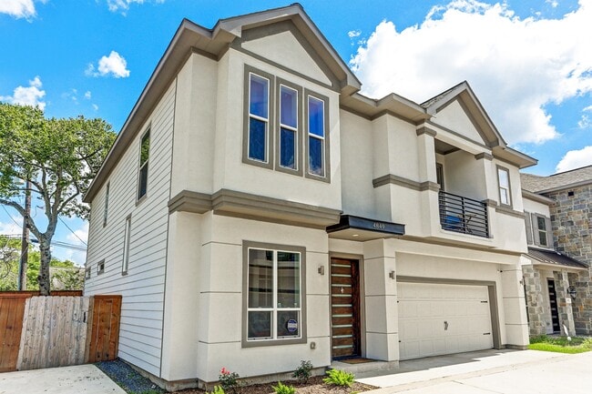 Building Photo - 4861 Benning Dr