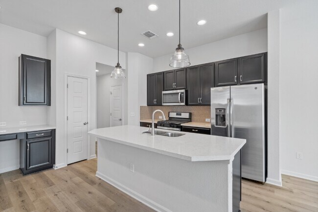 Building Photo - 13615 Terrett Trce