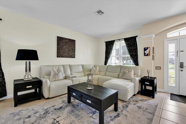 Building Photo - 2574 Archfeld Blvd