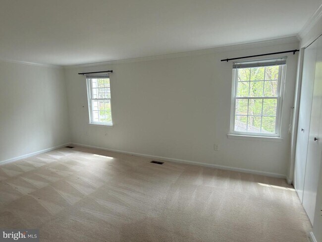 Building Photo - 5718 Wood Mouse Ct