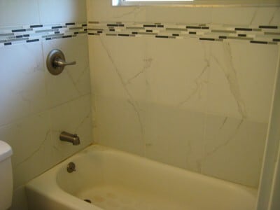 Full Bath - 3031 20th Avenue West