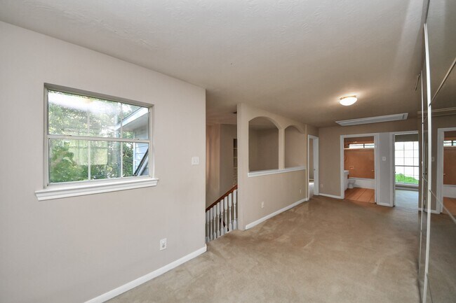 Building Photo - 3211 Carmel Valley Dr