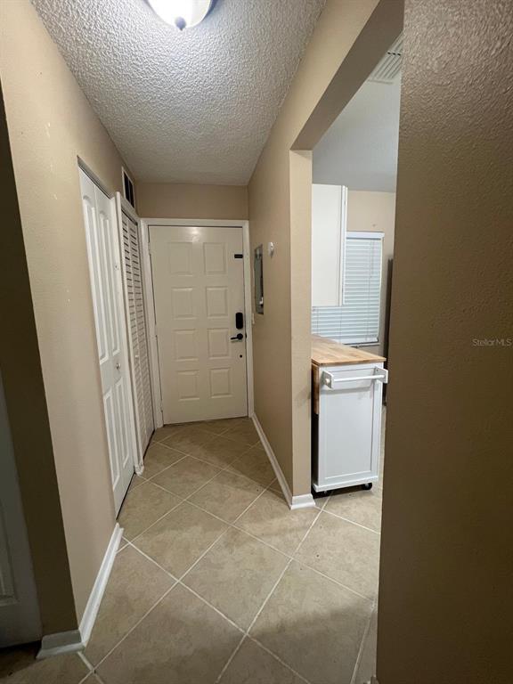 Building Photo - 1435 Millstream Ln