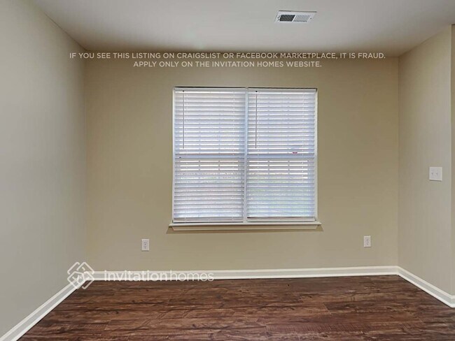 Building Photo - 203 Kinnley Ct