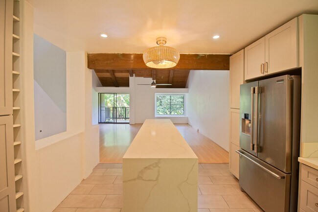 Building Photo - Eden at Haiku Woods – 3BD/2BA/2 Covered Pa...