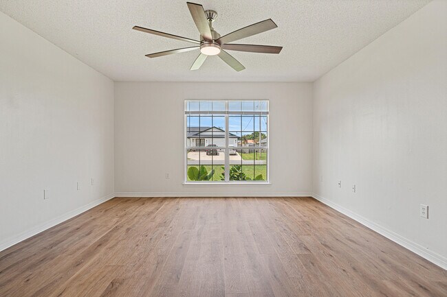 Building Photo - 8517 High School Blvd