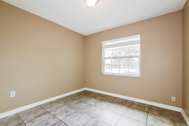 Building Photo - 6226 Centennial Dr