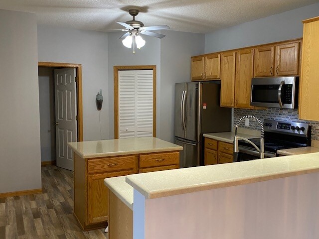Building Photo - 7751 Ladyslipper Ln