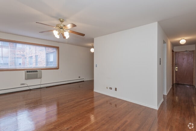 Building Photo - 531 W. Deming