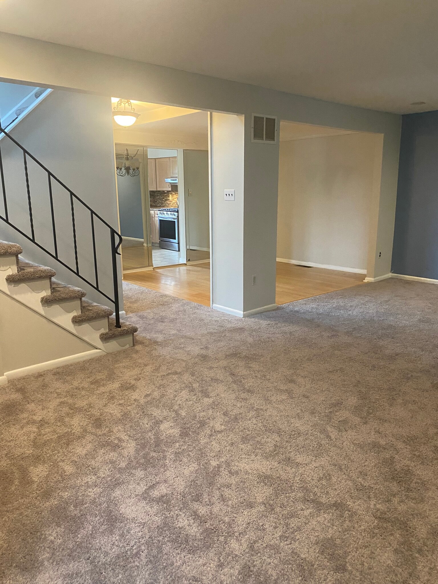main floor living room - 1424 Boxwood Dr