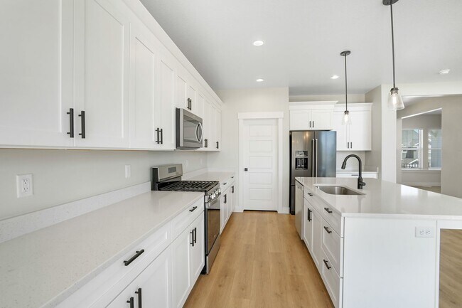 Building Photo - Pet-Friendly Upgraded 4-Bedroom Home with 3 Car Garage.