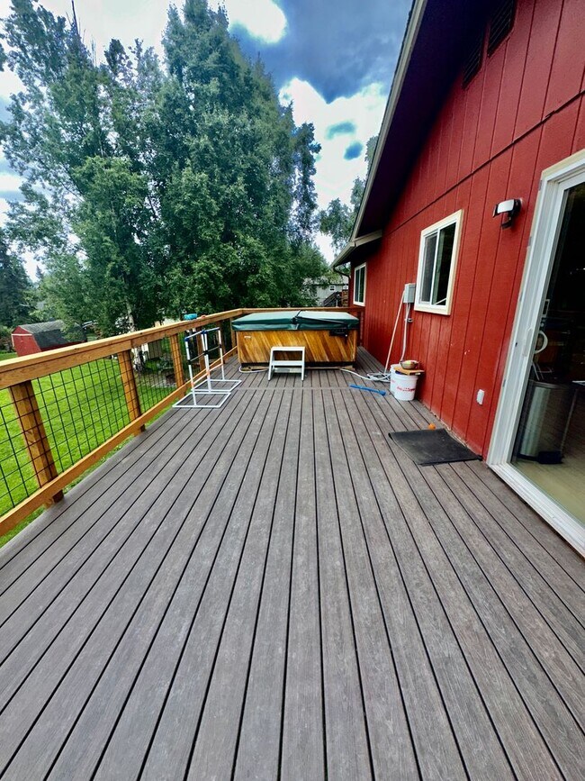 Building Photo - 10840 Delta Cir