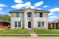 Building Photo - 609 Flagstaff Dr