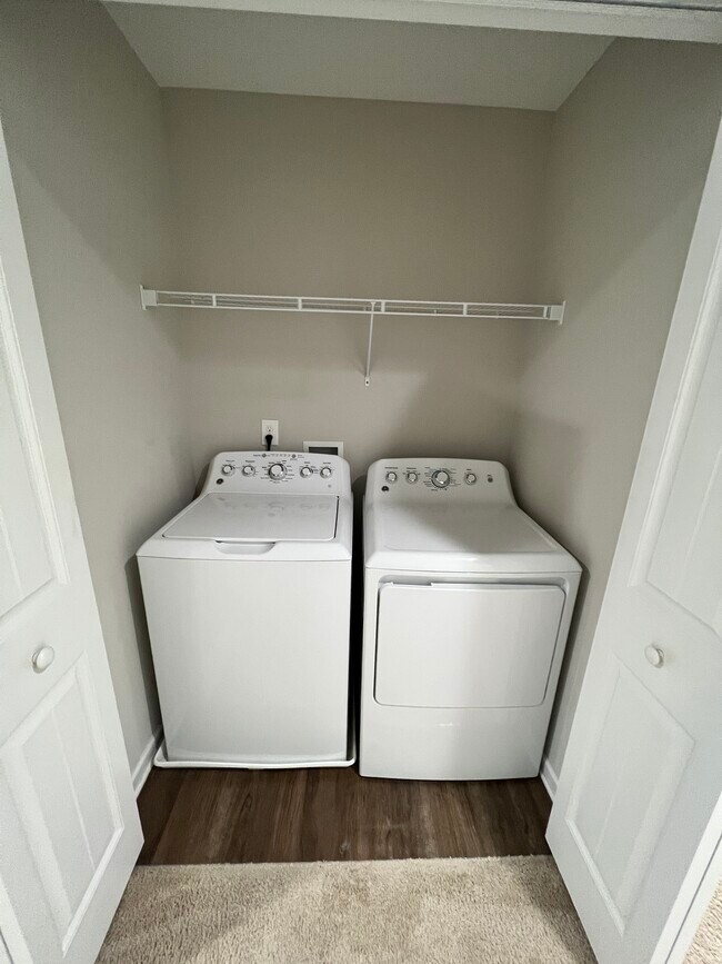 Building Photo - 117 Wheaton Ct