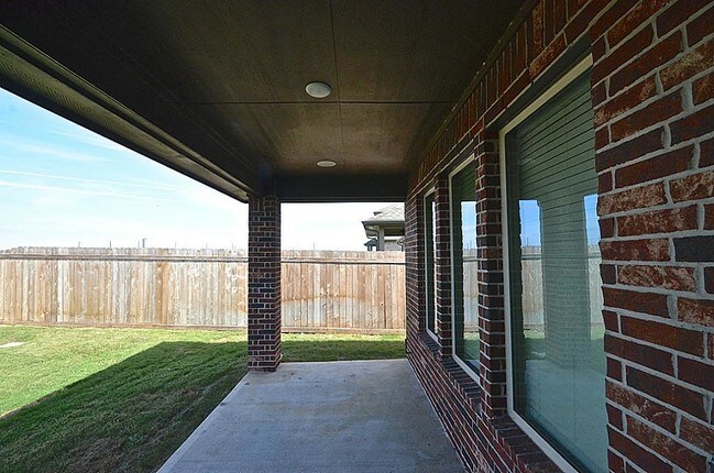 Building Photo - 4526 Wyatt Roland Wy