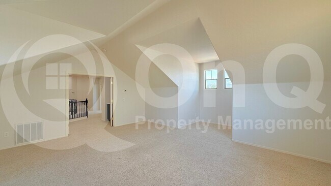 Building Photo - 3316 E Kingbird Pl