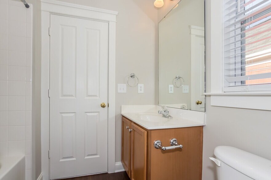 Building Photo - 9819 Grier Springs Ln