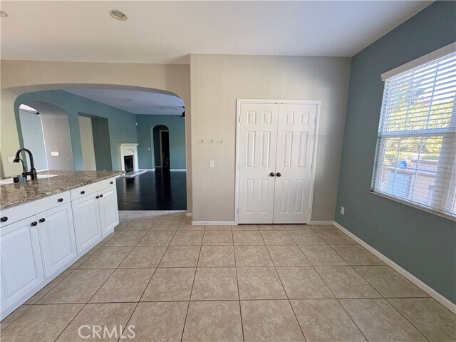 Building Photo - 1311 Cole Ln