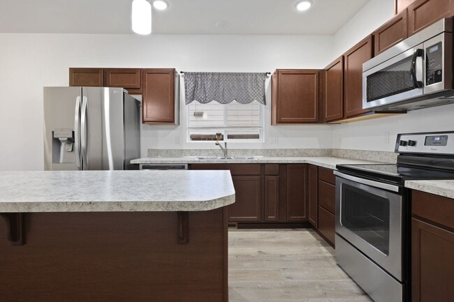 Building Photo - MOVE IN READY! 3 bed 2 bath Heat pump with A/C - Tenino School District