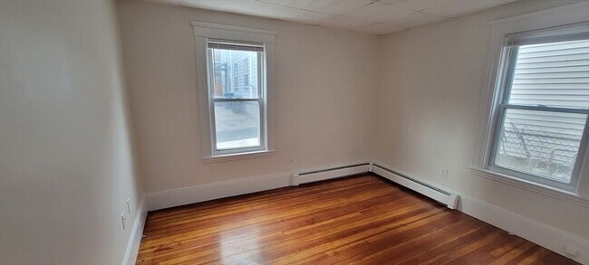 Building Photo - 23 Park St