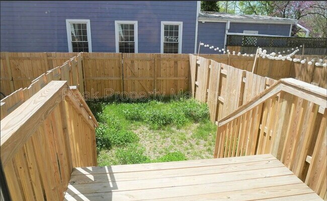 Building Photo - 2521 O St