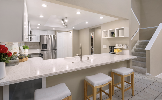 Building Photo - 25429-25213 213th Ave SE