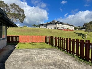 Building Photo - 95-1058 Kuauli St #200