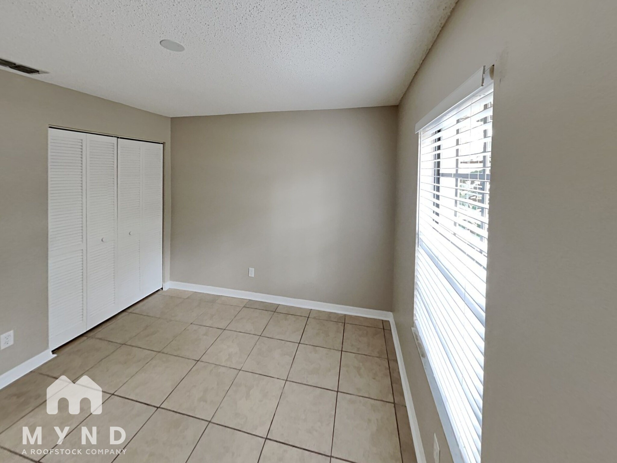 Building Photo - 604 Chilt Dr