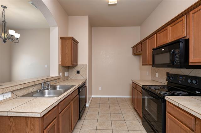 Building Photo - 2509 Wood River Pkwy