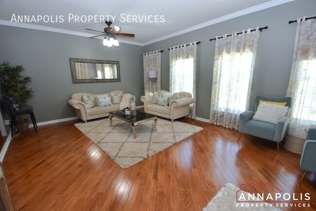 Building Photo - 2711 Summers Ridge Dr