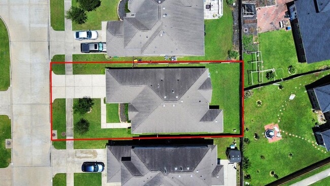 Building Photo - 2407 Argos Dr