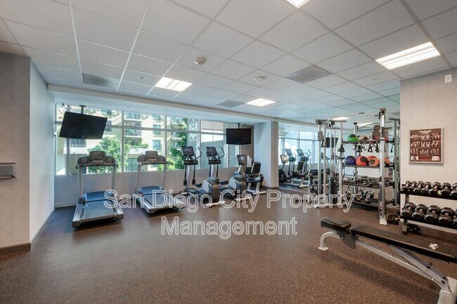 Building Photo - 1262 Kettner Blvd