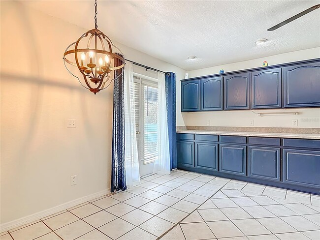 Building Photo - 111 Colomba Rd