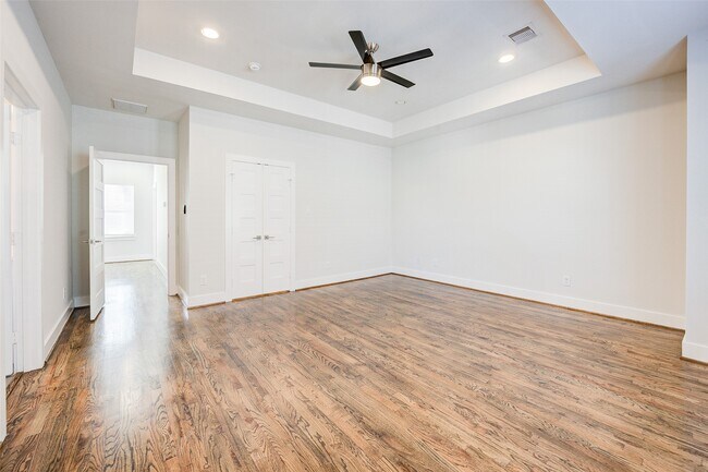 Building Photo - 1605 Colorado St