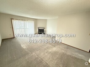 Building Photo - Eagan Townhouse Available Now Overlooking ...