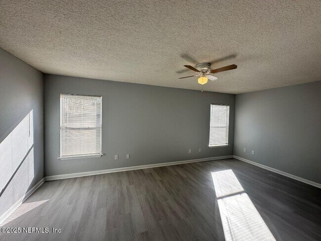 Building Photo - 348 Bostwick Cir