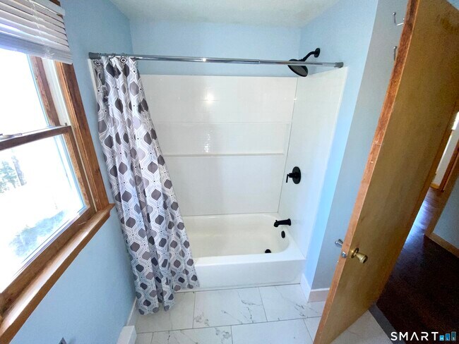 Building Photo - 1 Burlington Rd