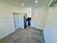 Building Photo - 3 NE 70th St
