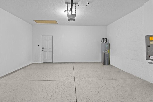 Building Photo - 1099 Multiflora Lp