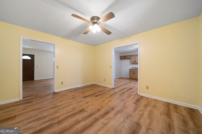 Building Photo - 4707 Glen Ridge Cir