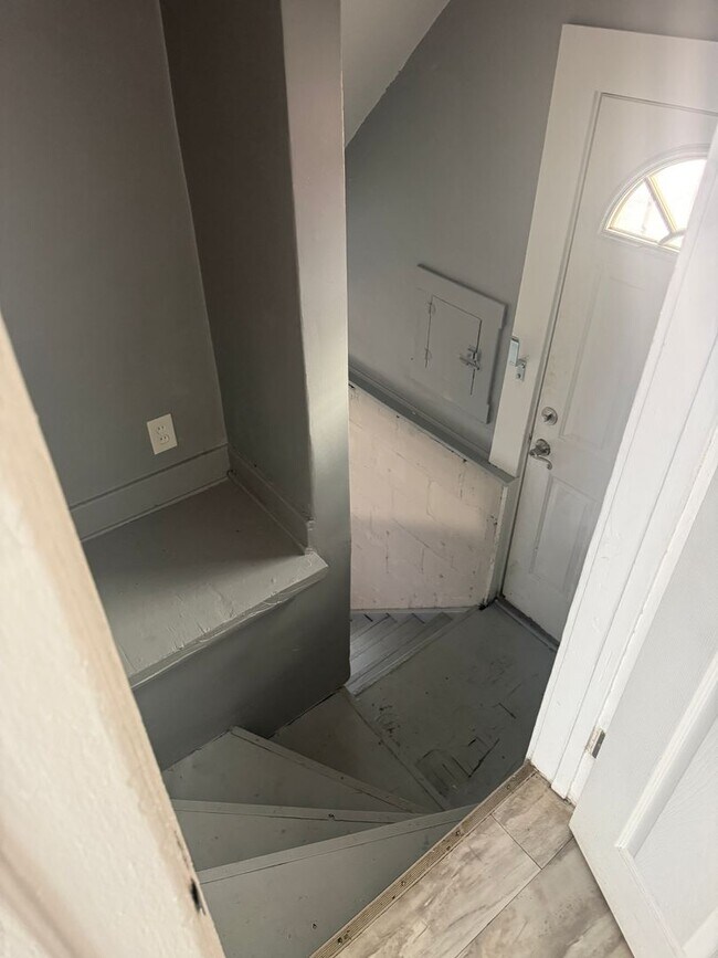 Building Photo - Cozy 3-Bedroom Home in Detroit