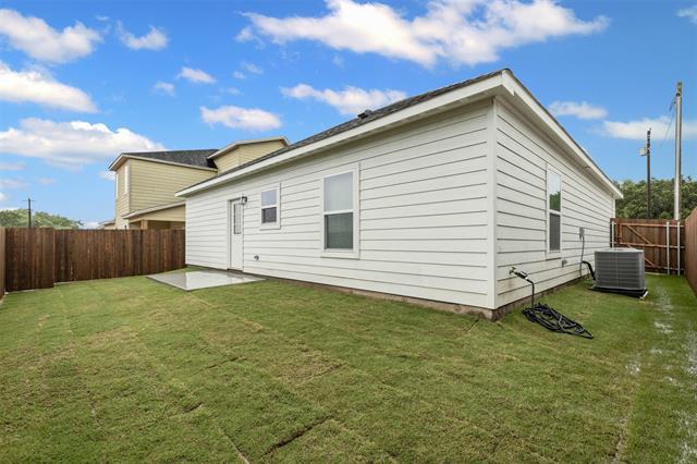 Building Photo - 5623 Barkridge Dr