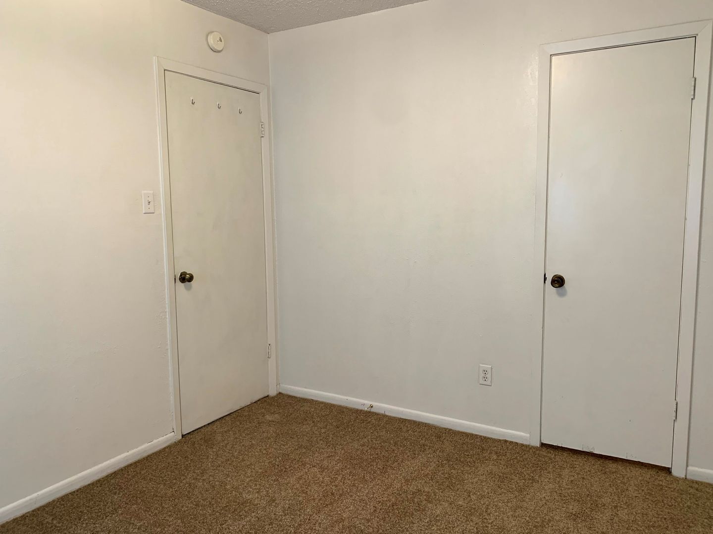 Building Photo - 917 N 7th St