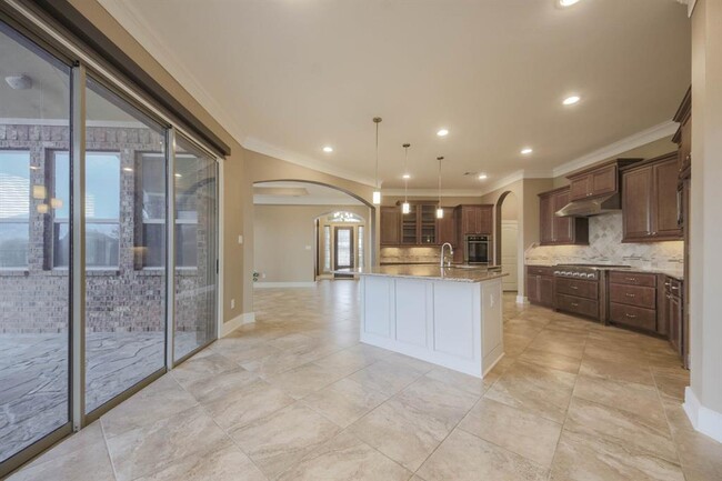 Building Photo - 24307 Mirandola Ln
