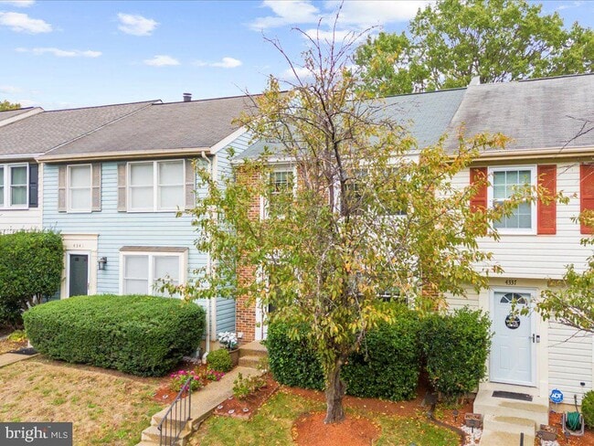 Building Photo - 4339 Thistlewood Terrace