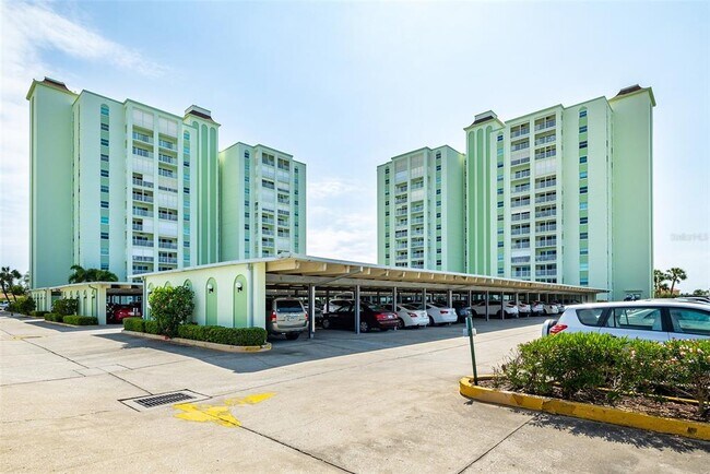 Building Photo - 420 64th Ave