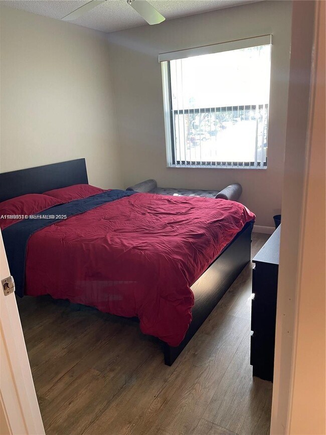 Building Photo - 5133 Brisata Cir