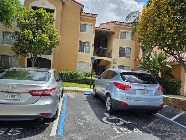 Building Photo - 2051 Renaissance Blvd