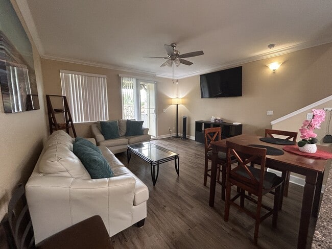 Building Photo - 92-1524-1524 Ali'inui Dr